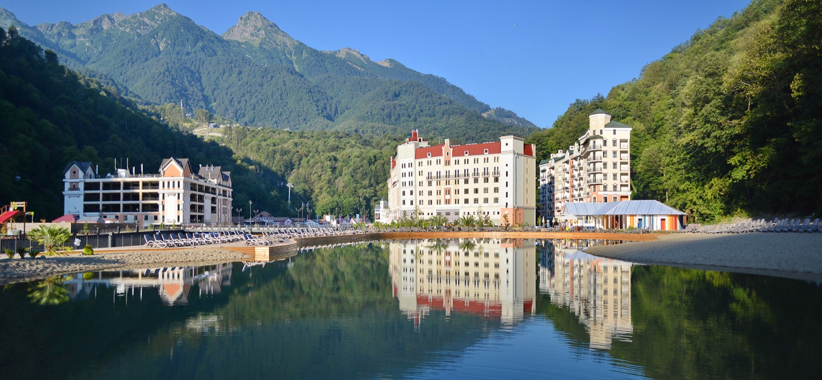 Golden Tulip Rosa Khutor (Голден Тюлип Роза Хутор)