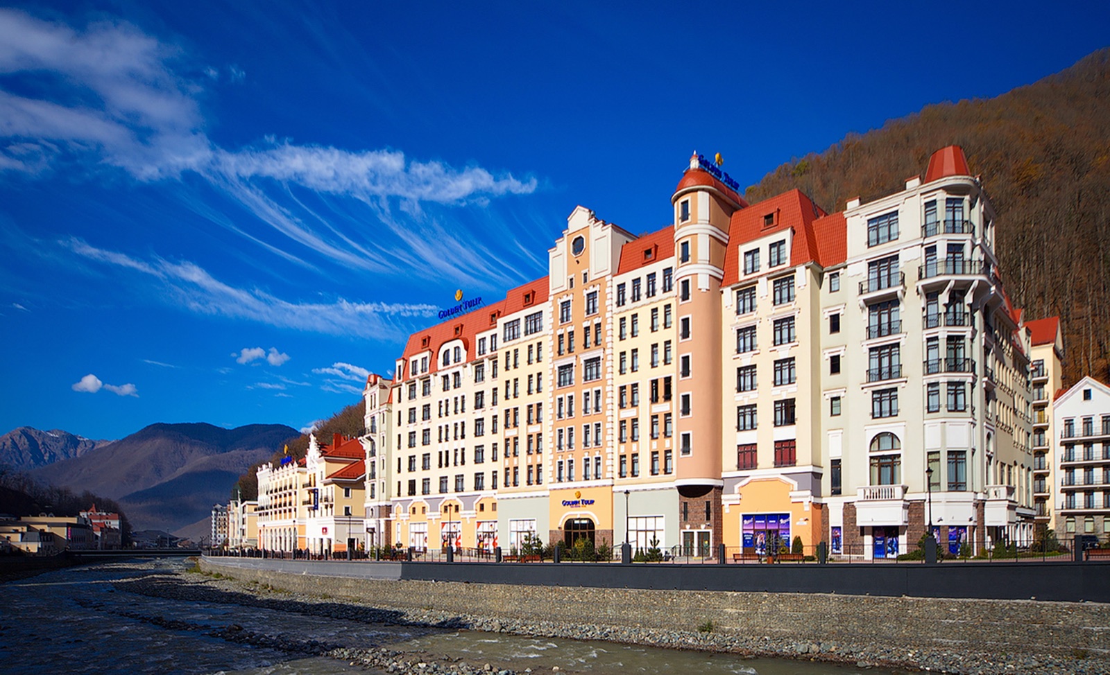 Golden Tulip Rosa Khutor (Голден Тюлип Роза Хутор)