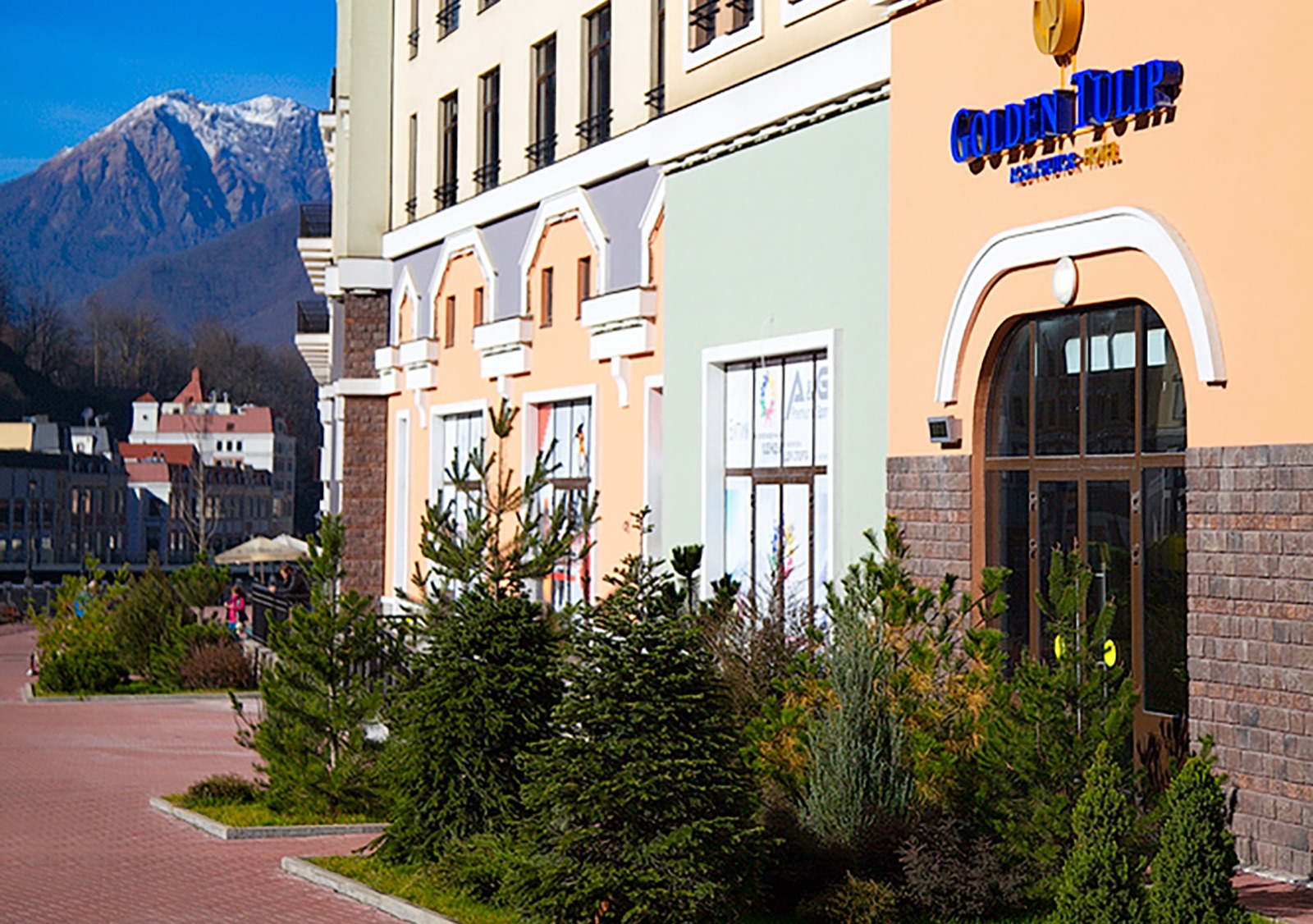 Golden Tulip Rosa Khutor (Голден Тюлип Роза Хутор)