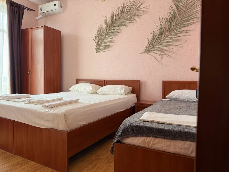 3 местныйс балконом — фото 1