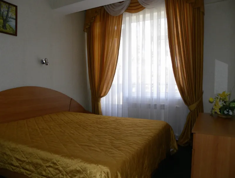2-комнатный с кухней — фото 1