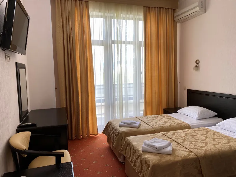 2-х местный с  видом на горы и балконом, 5-6 этаж, корпус №3 — фото 1