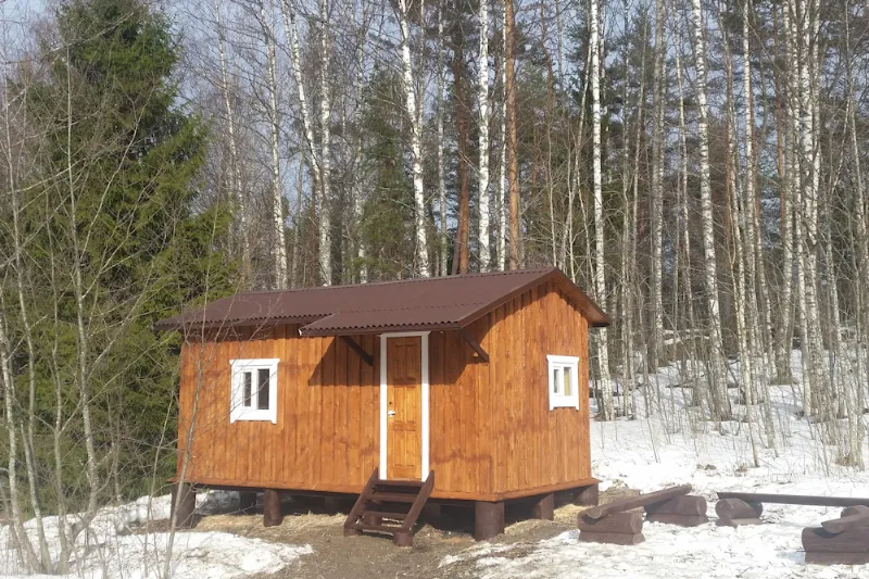 Хижина 4-местная на острове — фото 1
