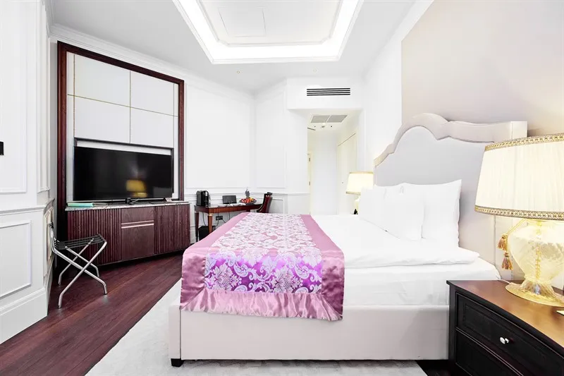 Люкс One-Bedroom Suite — фото 1